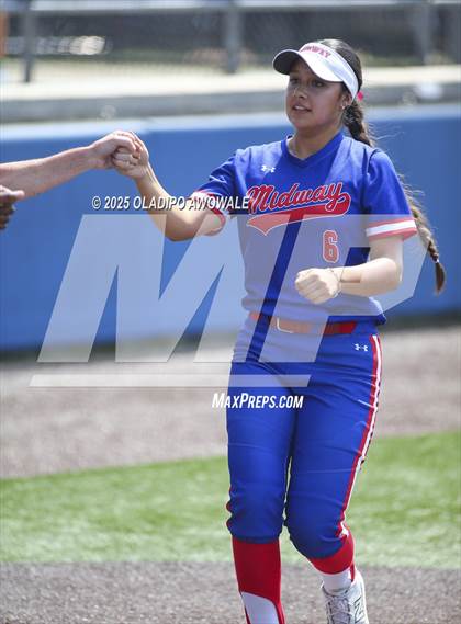 Thumbnail 2 in Flower Mound vs. Midway (UIL 6A Softball Div I State Semifinals) photogallery.