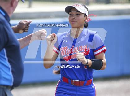 Thumbnail 2 in Flower Mound vs. Midway (UIL 6A Softball Div I State Semifinals) photogallery.