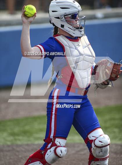 Thumbnail 3 in Flower Mound vs. Midway (UIL 6A Softball Div I State Semifinals) photogallery.