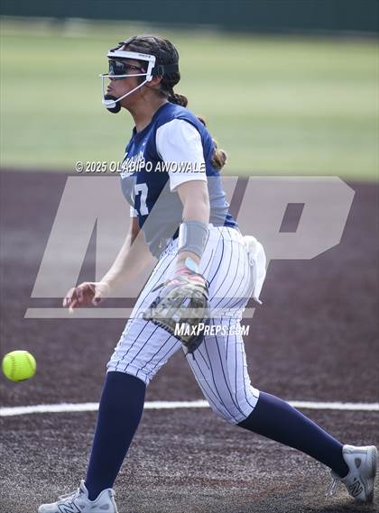 Thumbnail 3 in Flower Mound vs. Midway (UIL 6A Softball Div I State Semifinals) photogallery.