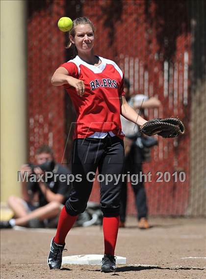 Thumbnail 2 in Fremont vs. San Benito (CIF CCS D1 Final) photogallery.