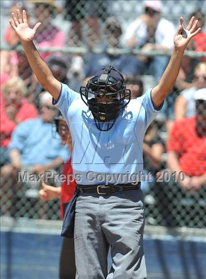 Thumbnail 2 in Fremont vs. San Benito (CIF CCS D1 Final) photogallery.