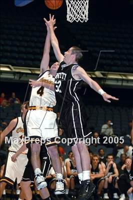 Thumbnail 1 in Servite vs Capistrano Valley (Anaheim Holiday Classic) photogallery.