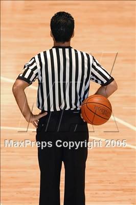 Thumbnail 2 in Servite vs Capistrano Valley (Anaheim Holiday Classic) photogallery.