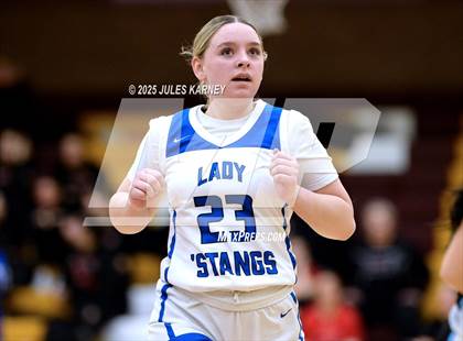 Thumbnail 2 in Needles vs  North Tahoe (NIAA 2A Semi Finals) photogallery.