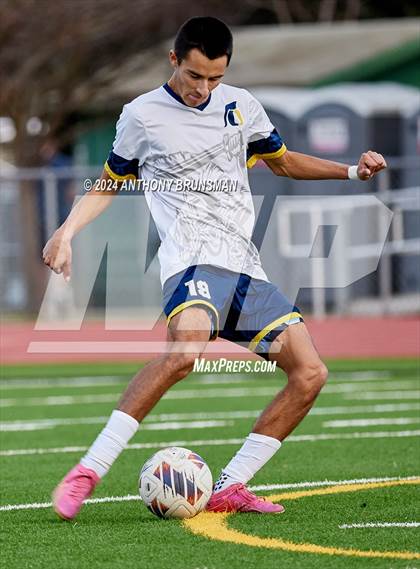 Thumbnail 3 in Oak Ridge @ Jesuit (CIF SJS D1 Semi-final) photogallery.