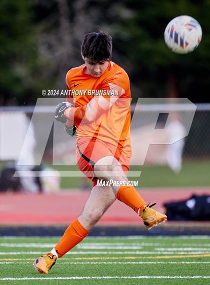 Thumbnail 1 in Oak Ridge @ Jesuit (CIF SJS D1 Semi-final) photogallery.