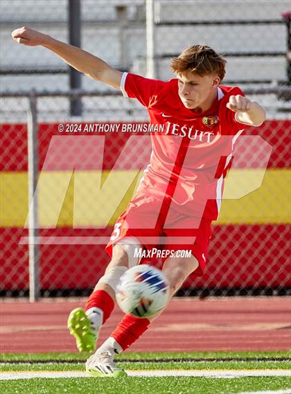 Thumbnail 1 in Oak Ridge @ Jesuit (CIF SJS D1 Semi-final) photogallery.