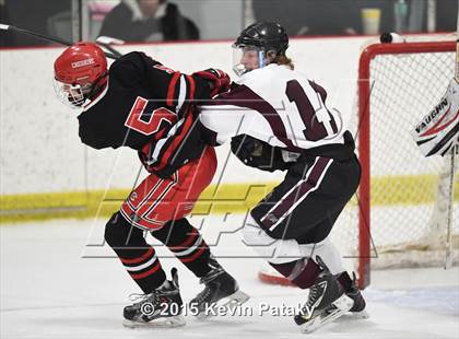 Thumbnail 2 in Cheshire @ North Haven (CIAC D2 1st Round) photogallery.