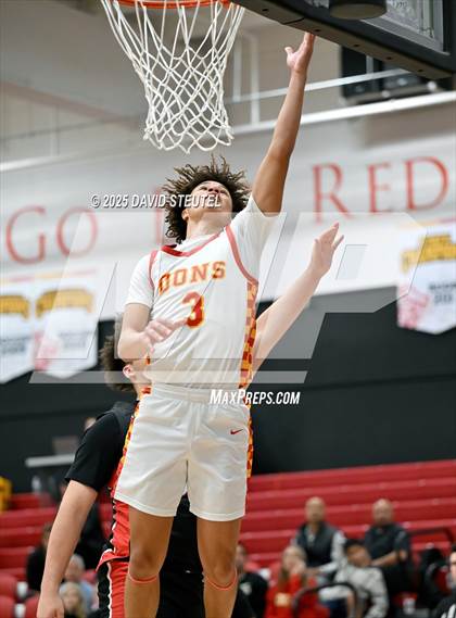 Thumbnail 3 in Brophy College Prep vs. Cathedral Catholic (Fr. Barry Christmas Classic) photogallery.