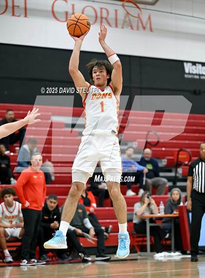 Thumbnail 2 in Brophy College Prep vs. Cathedral Catholic (Fr. Barry Christmas Classic) photogallery.