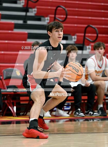 Thumbnail 1 in Brophy College Prep vs. Cathedral Catholic (Fr. Barry Christmas Classic) photogallery.