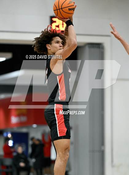 Thumbnail 1 in Brophy College Prep vs. Cathedral Catholic (Fr. Barry Christmas Classic) photogallery.