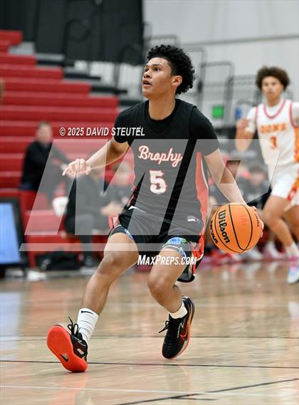 Thumbnail 1 in Brophy College Prep vs. Cathedral Catholic (Fr. Barry Christmas Classic) photogallery.