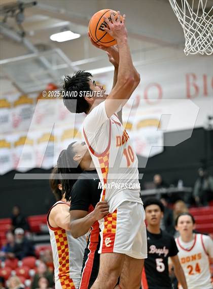 Thumbnail 1 in Brophy College Prep vs. Cathedral Catholic (Fr. Barry Christmas Classic) photogallery.
