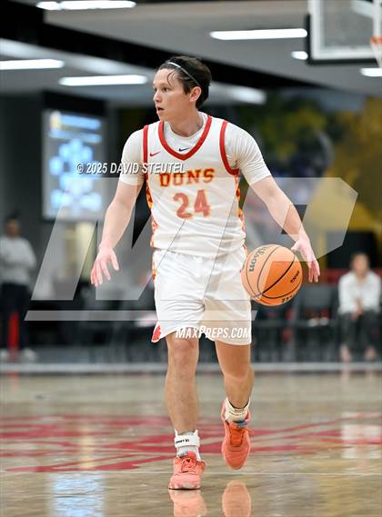 Thumbnail 3 in Brophy College Prep vs. Cathedral Catholic (Fr. Barry Christmas Classic) photogallery.