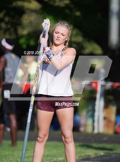 Thumbnail 1 in Baltimore County Track and Field Championship photogallery.
