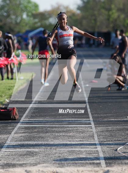 Thumbnail 3 in Baltimore County Track and Field Championship photogallery.