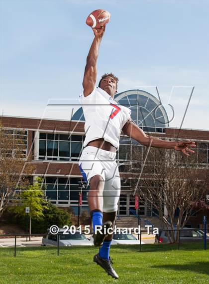 Thumbnail 3 in DeMatha (2015 Preseason Top 25 Photo Shoot)  photogallery.