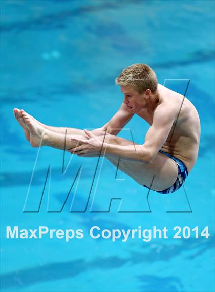 Thumbnail 1 in CHSAA 5A State Championships (Diving Prelim) photogallery.