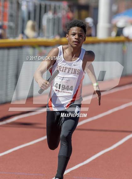 Thumbnail 1 in Simi Valley Track and Field Invitational (Boys Events) photogallery.
