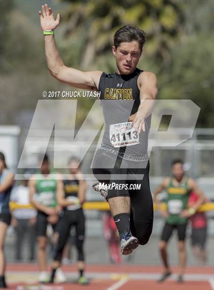 Thumbnail 3 in Simi Valley Track and Field Invitational (Boys Events) photogallery.