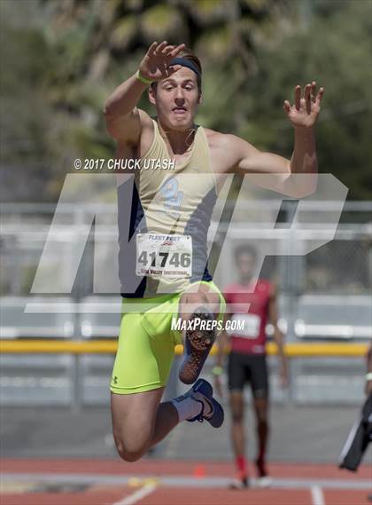 Thumbnail 3 in Simi Valley Track and Field Invitational (Boys Events) photogallery.