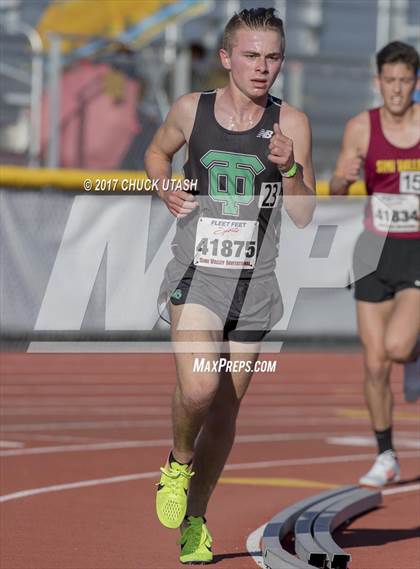 Thumbnail 2 in Simi Valley Track and Field Invitational (Boys Events) photogallery.
