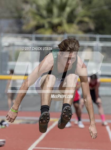 Thumbnail 1 in Simi Valley Track and Field Invitational (Boys Events) photogallery.