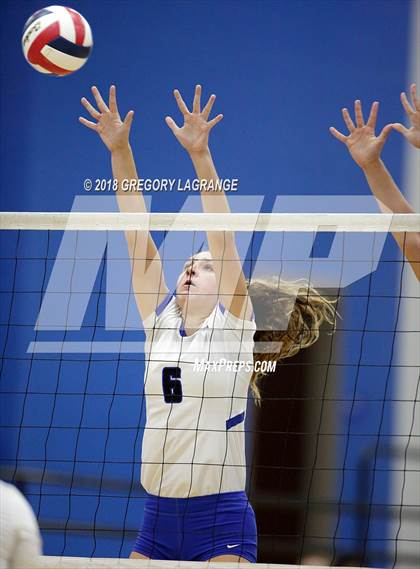 Thumbnail 3 in Boswell vs Byron Nelson photogallery.