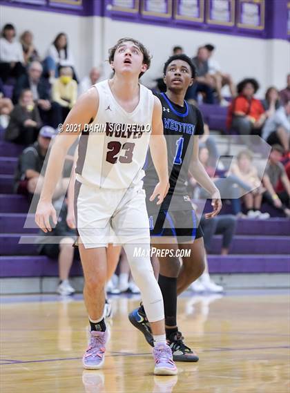 Thumbnail 2 in Desert Mountain vs. Westview (Fear the Hop Tournament) photogallery.
