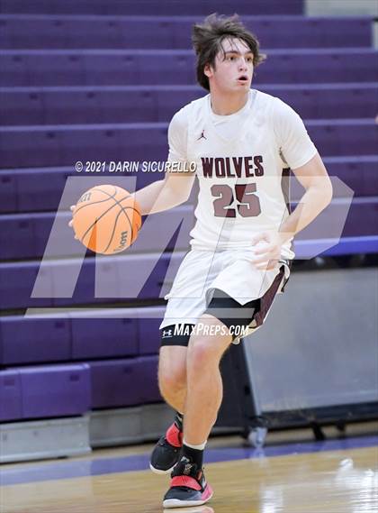 Thumbnail 3 in Desert Mountain vs. Westview (Fear the Hop Tournament) photogallery.