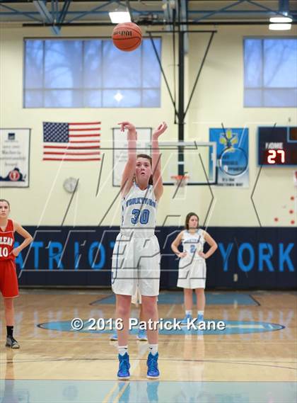 Thumbnail 3 in McLean @ Yorktown photogallery.