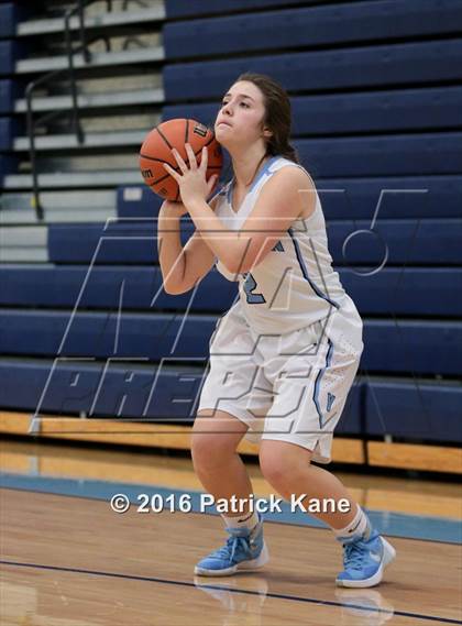 Thumbnail 3 in McLean @ Yorktown photogallery.
