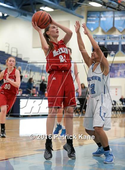 Thumbnail 2 in McLean @ Yorktown photogallery.