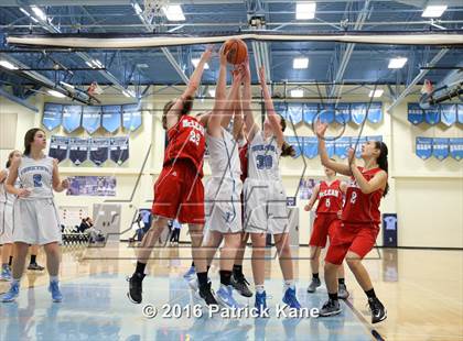 Thumbnail 2 in McLean @ Yorktown photogallery.