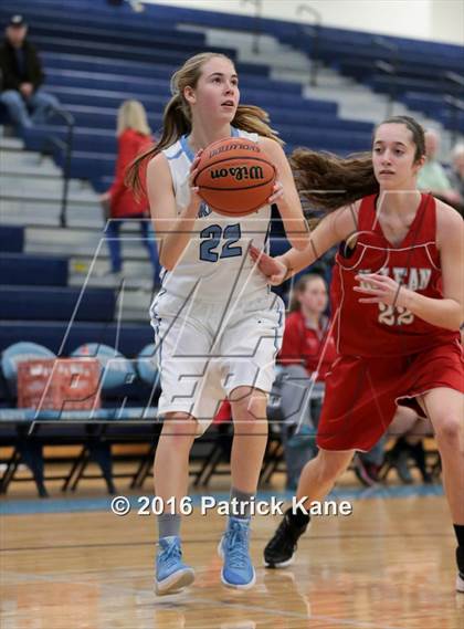 Thumbnail 3 in McLean @ Yorktown photogallery.