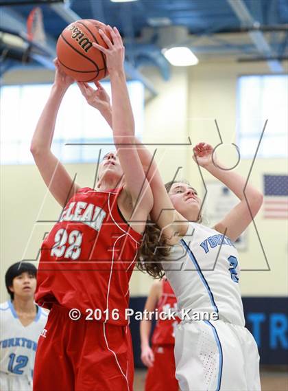 Thumbnail 1 in McLean @ Yorktown photogallery.