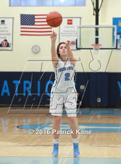 Thumbnail 2 in McLean @ Yorktown photogallery.