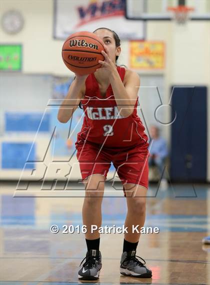 Thumbnail 2 in McLean @ Yorktown photogallery.