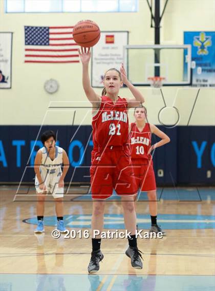 Thumbnail 1 in McLean @ Yorktown photogallery.