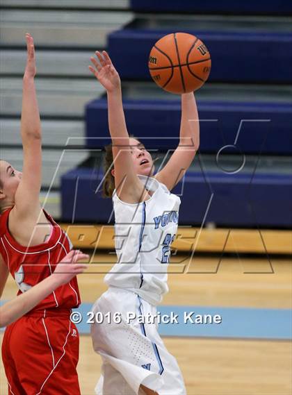 Thumbnail 3 in McLean @ Yorktown photogallery.