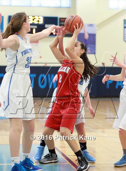 Thumbnail 3 in McLean @ Yorktown photogallery.