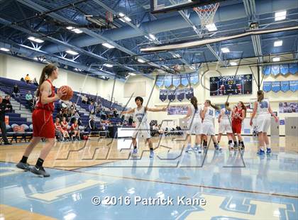 Thumbnail 2 in McLean @ Yorktown photogallery.