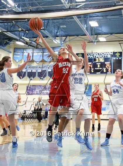 Thumbnail 3 in McLean @ Yorktown photogallery.