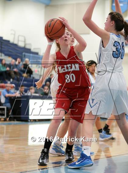 Thumbnail 3 in McLean @ Yorktown photogallery.