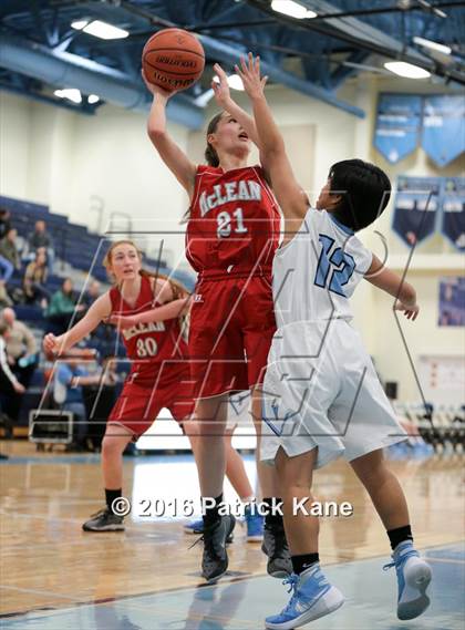 Thumbnail 3 in McLean @ Yorktown photogallery.