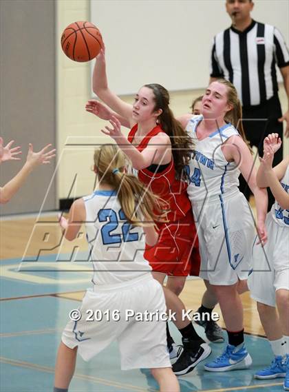 Thumbnail 3 in McLean @ Yorktown photogallery.