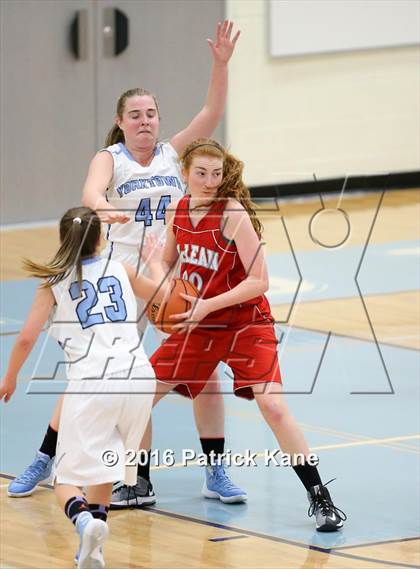 Thumbnail 1 in McLean @ Yorktown photogallery.