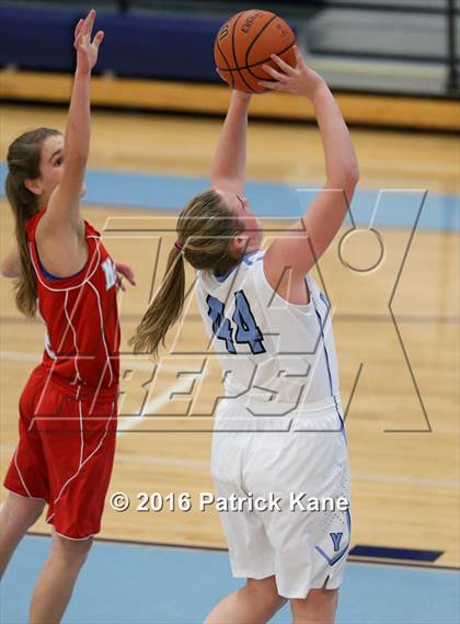 Thumbnail 2 in McLean @ Yorktown photogallery.